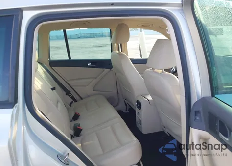 2015 Volkswagen Tiguan Se z USA, uszkodzony, nr VIN WVGAV7AX3FW589279